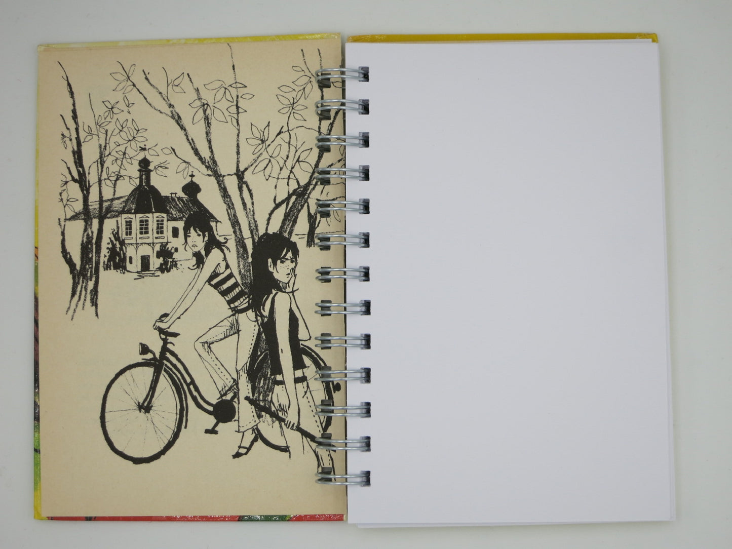 Notizbuch aus alten Kinderbüchern - Blanko Journal - Tagebuch - Art. Nr. NB1