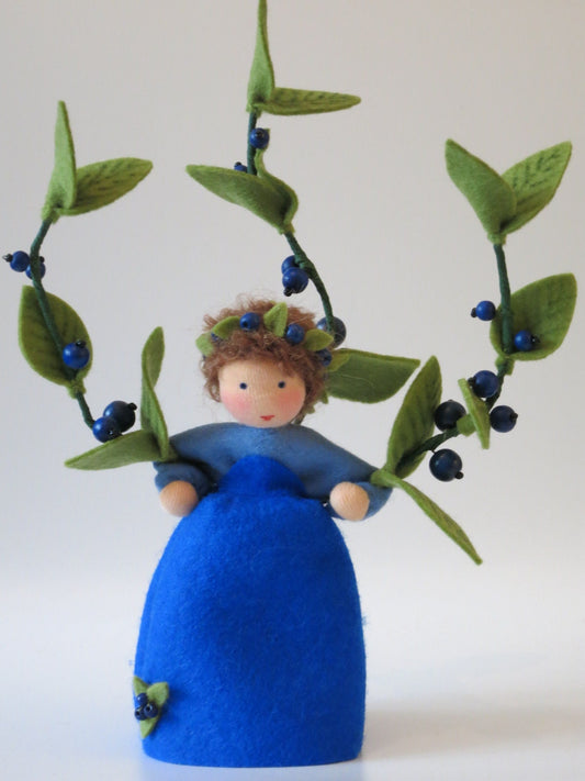 Heidelbeere - handgefertigtes Blumenkind - Art. SO76