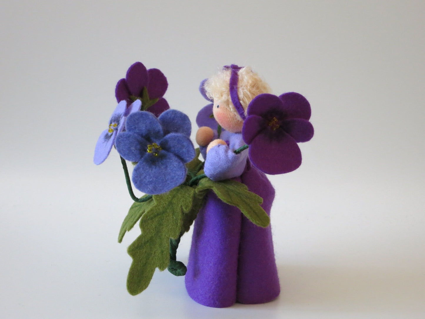 Stiefmütterchen - Blumenkind - Art. SO59