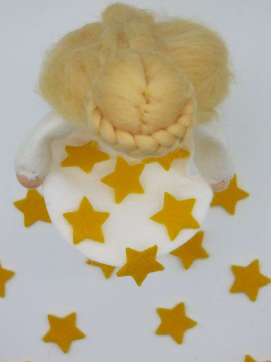 Sterntaler-  handgefertigte Blumenkinder für den Jahreszeitentisch - Art. WI32