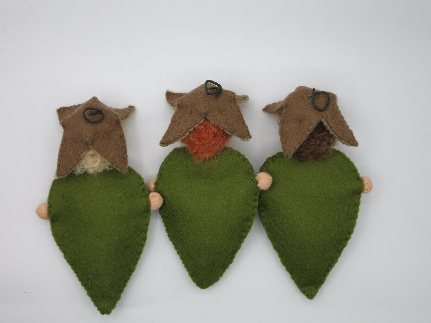 Buchenblätter-Kinder -  handefertigte Blumenkinder - Art. HE31