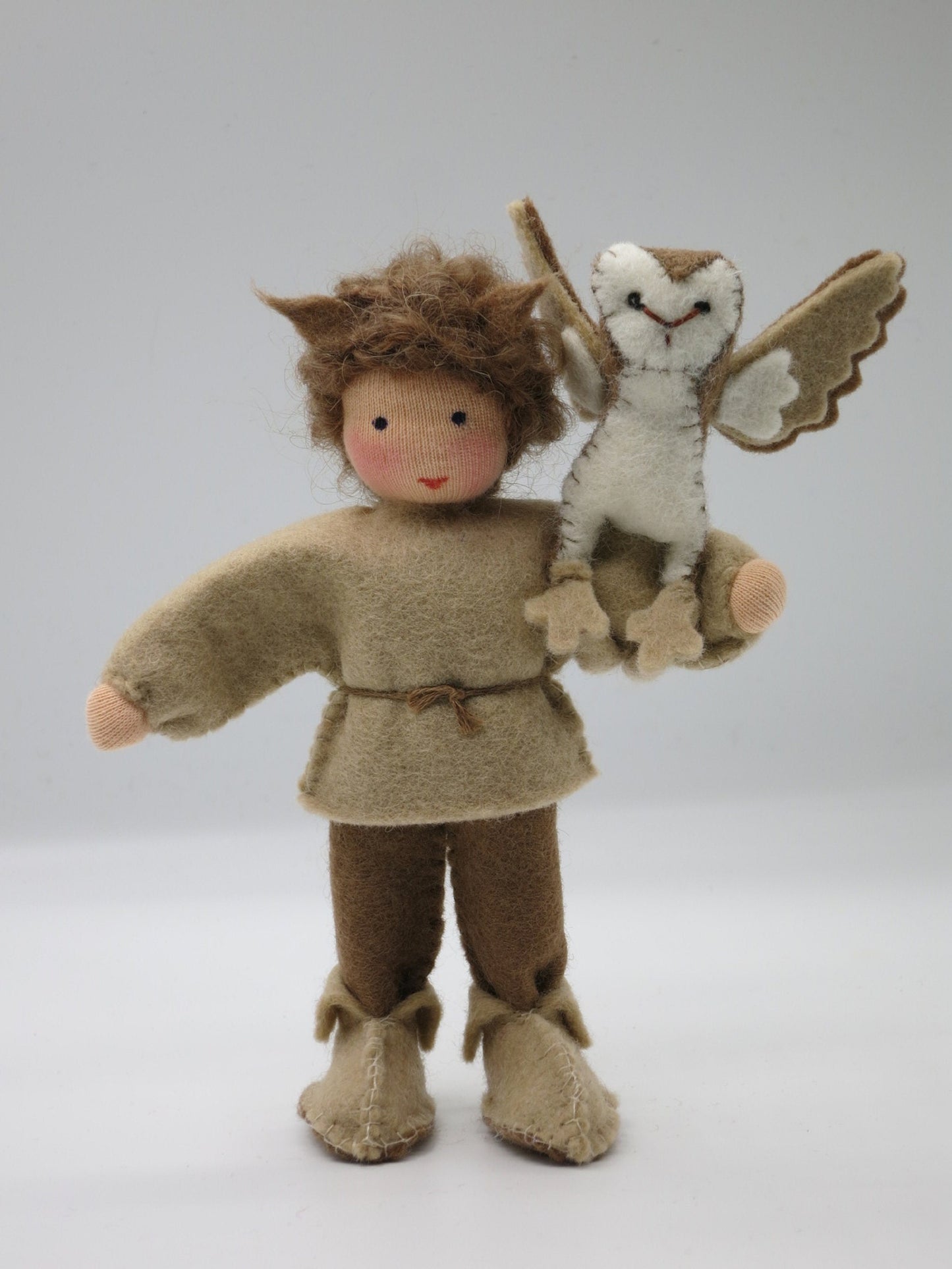 Junge mit Eule - Jahreszeitentisch - Art. HE14