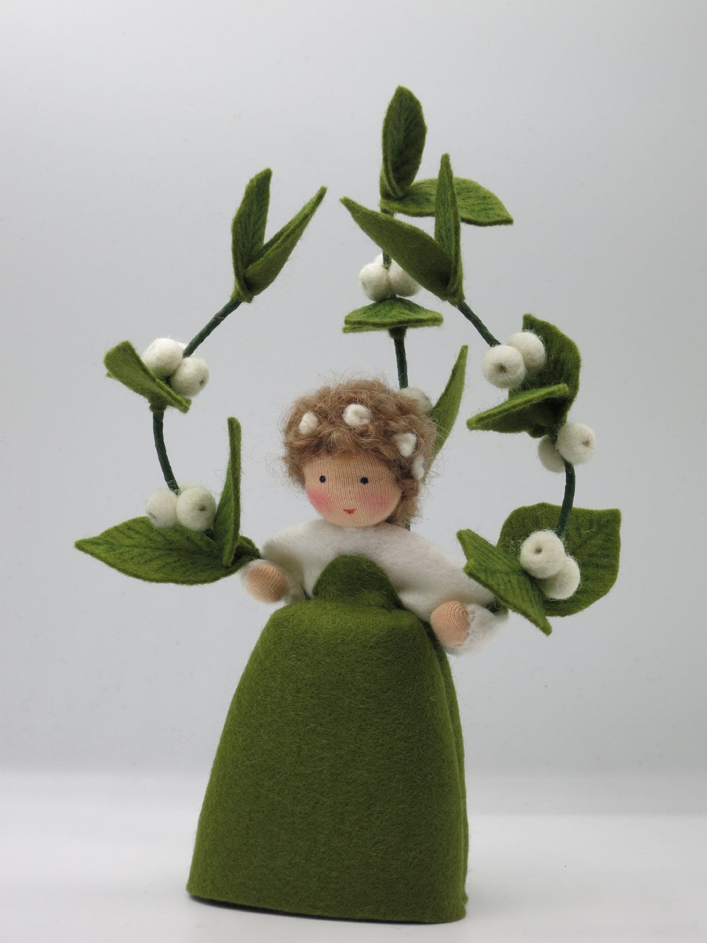 Schneebeere - handgerfertigte Blumenkinder für den Jahreszeitentisch - Art. HE57