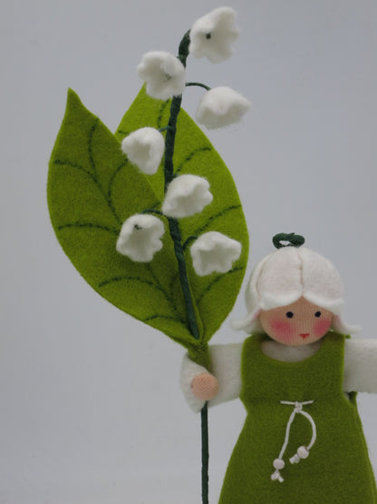 Maiglöckchen - handgefertigtes Blumenkind für den Jahreszeitentisch- Art. FR75