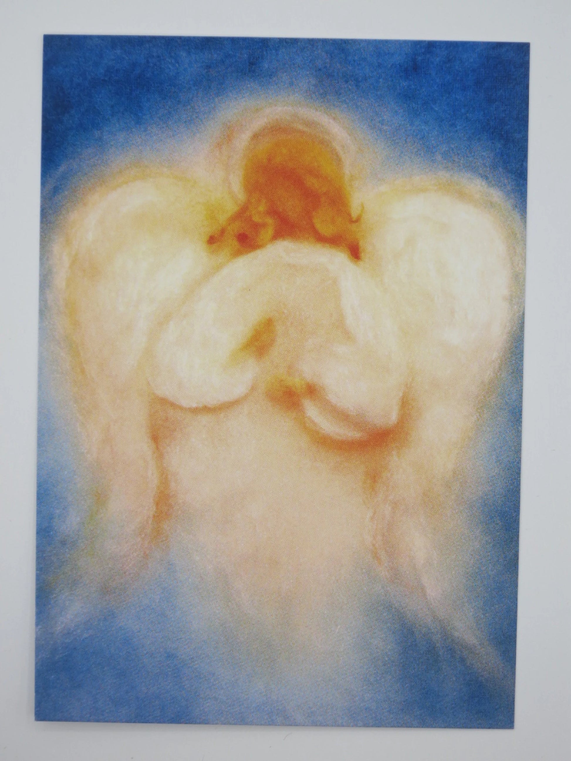 Schutzengel-Postkarte Blauer Engel mit goldenen Fluegeln, Kunst-Postkarte von Franziska Sertori-Kopp