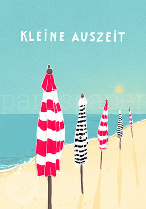 Postkarte Kleine Auszeit: Strandschirme am Meer – PKGR64