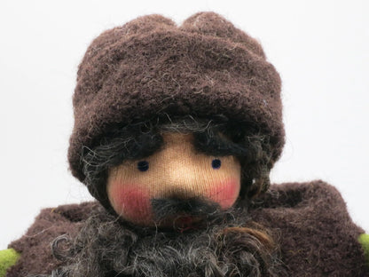 Knecht Ruprecht Blumenkind Nahaufnahme Gesicht mit grauem Wollbart und Fellmütze, Art. WI48