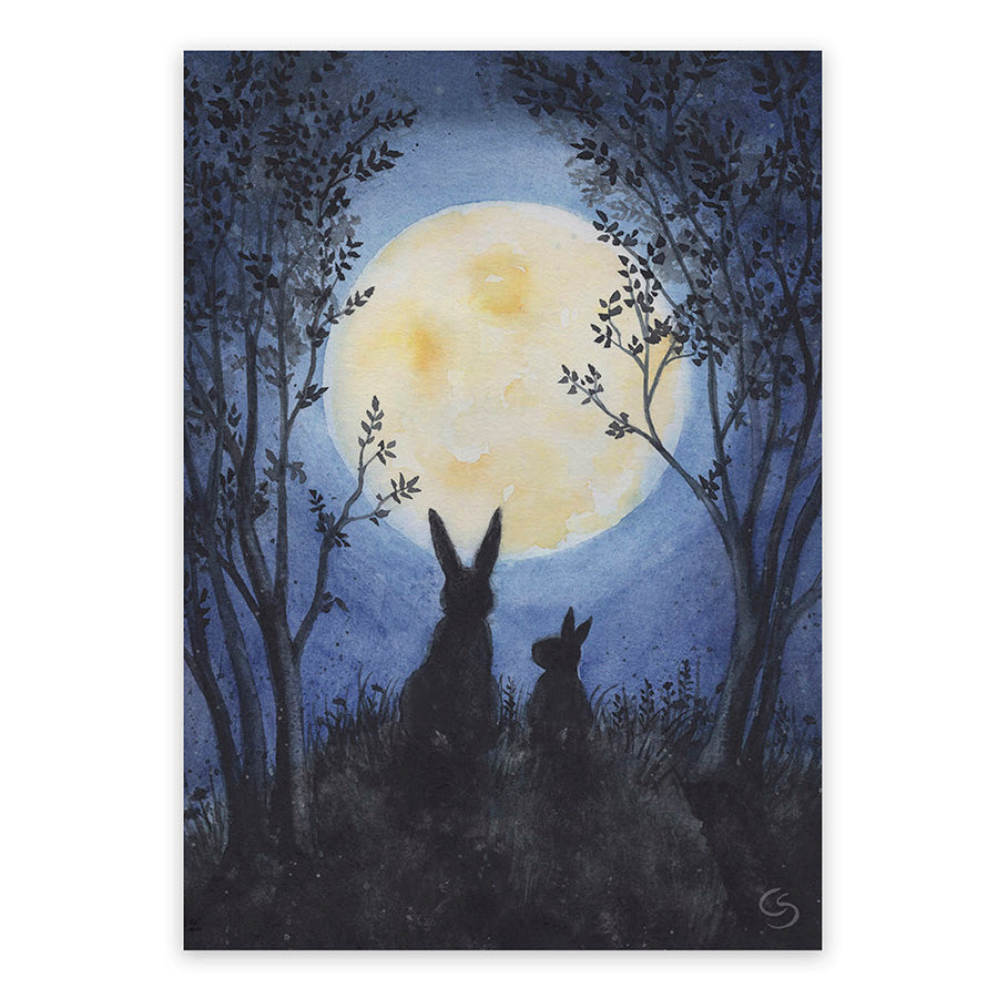 Waldorf Postkarte Wenn der volle Mond erwacht PKFR67: zwei Hasen-Silhouetten blicken zum Vollmond zwischen Baeumen, Aquarell von Corinna Schwerdtfeger