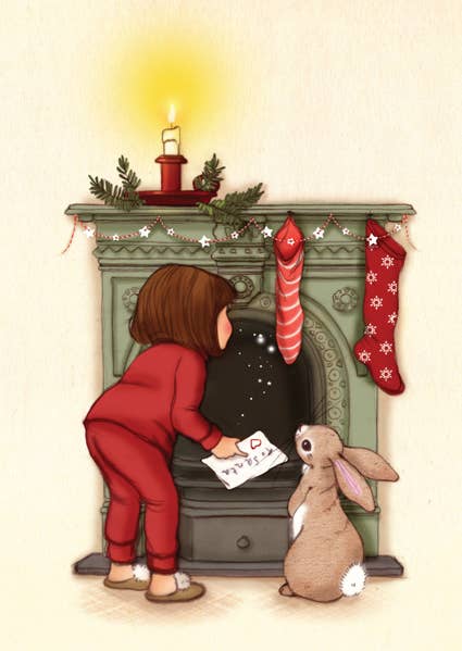 Postkarte Warten auf den Weihnachtsmann, Mädchen und Hase vor Kamin. Von Belle  Boo