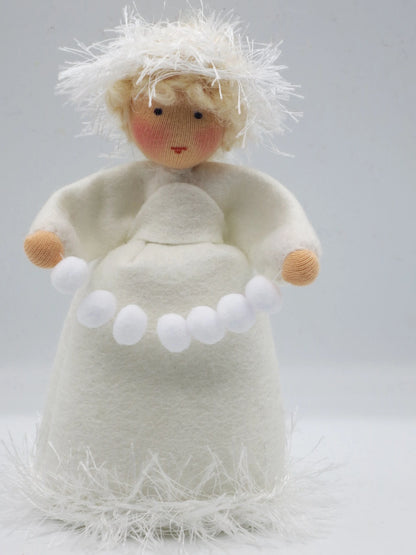 Schneebällchen Blumenkind Variante Links, Nahaufnahme mit Schneeballkette, Art. WI35