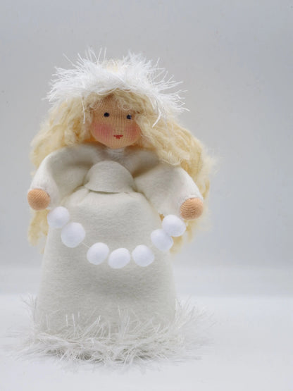 Schneebällchen Blumenkind Variante Rechts, Nahaufnahme mit Schneeballkette, Art. WI35