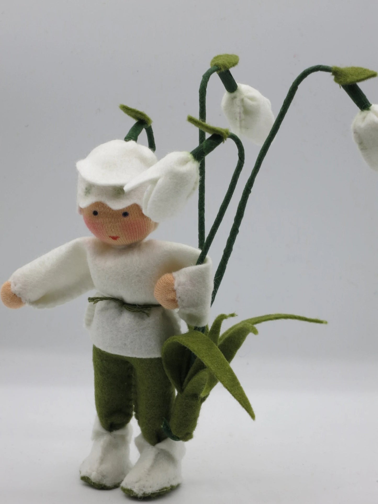 Schneeglöckchen-Junge Blumenkind, Detailansicht schmale grüne Blätter – Jahreszeitentisch, Art. WI22