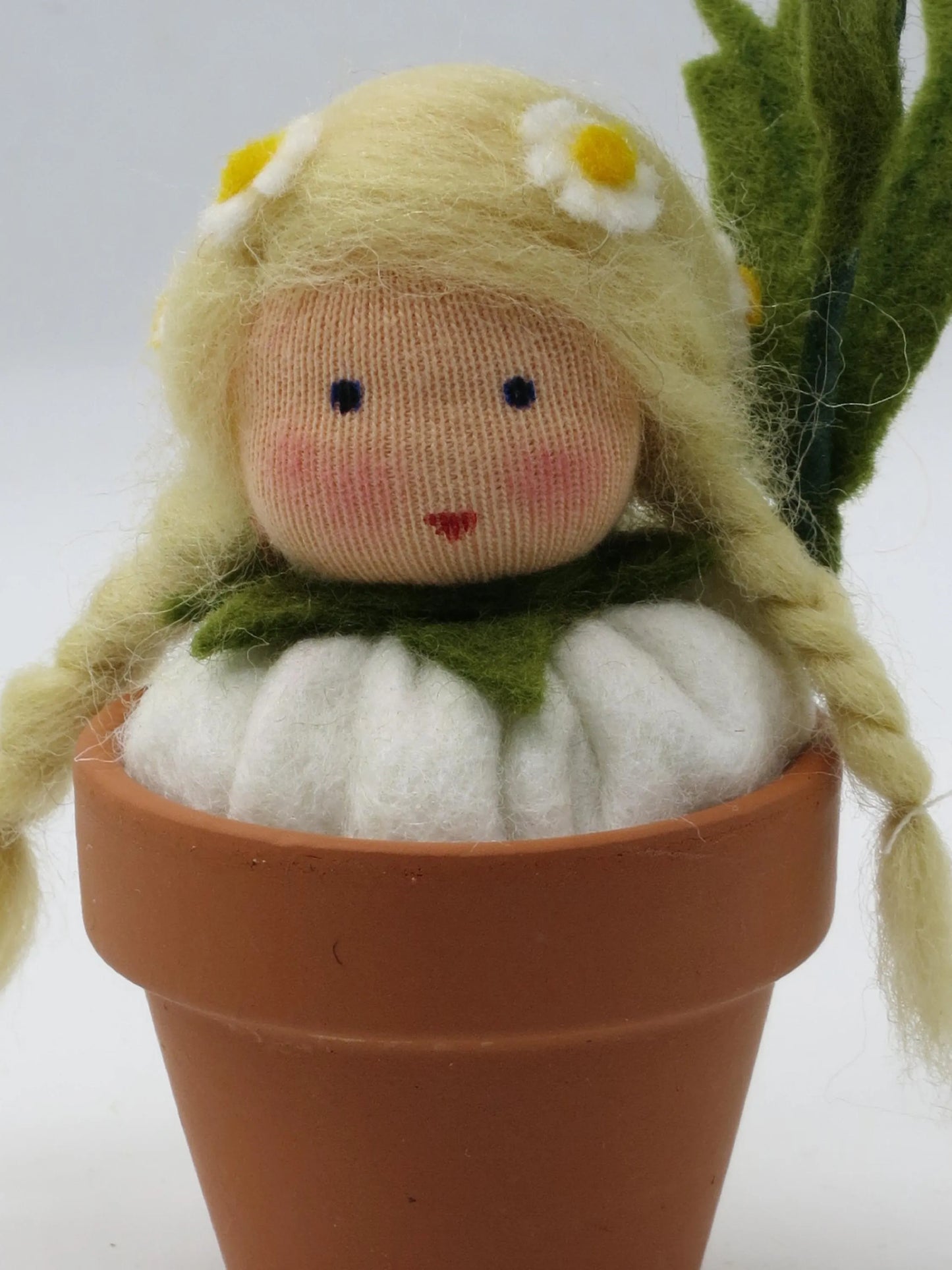 Blümchen im Töpfchen- Waldorf -Blumenkind - Jahreszeitentisch - Art. SO109