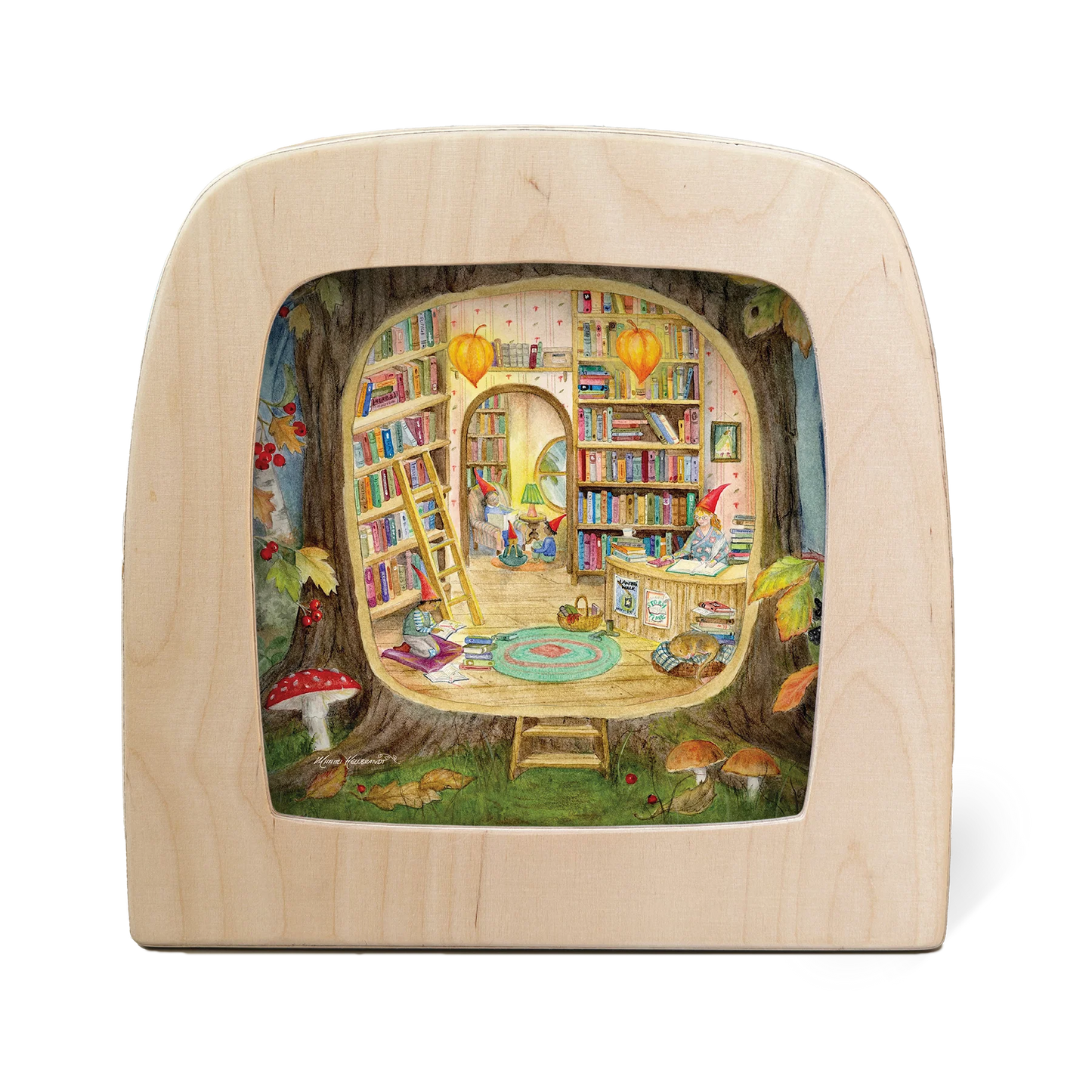 Toverlux Motiv geheime Bibliothek – Silhouette mit Baumhöhle, Zwergen und Büchern in Baumhöhle, Mhairi Hellbrandt