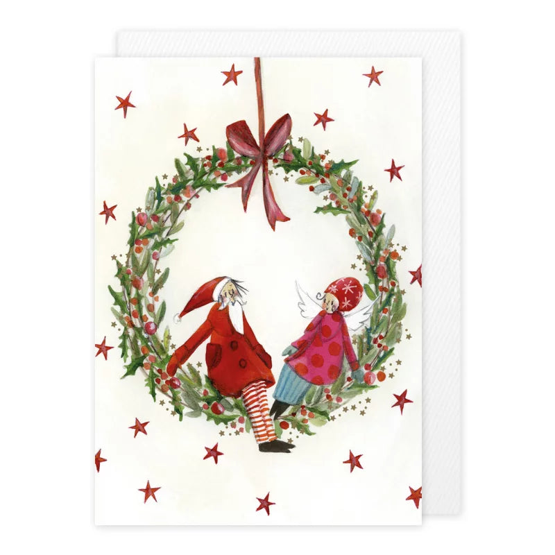 Weihnachtskarte mit Umschlag 'Kranz mit Engel und Weihnachtsmann' von Silke Leffler: Weihnachtsmann und Engel stehen im Beerenkranz.